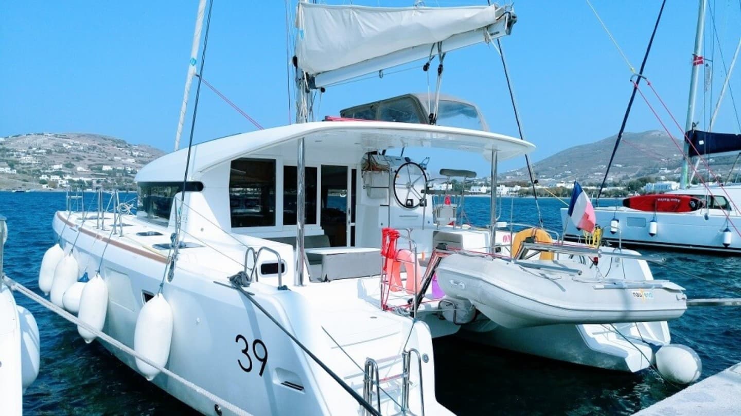 Catamaran Lagoon 39 - Varela S photo 3