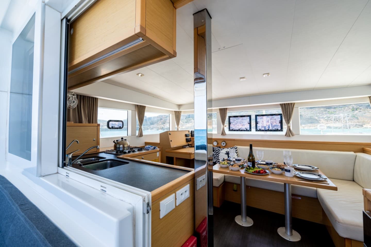 Catamaran Lagoon 39 - Varela S photo 8