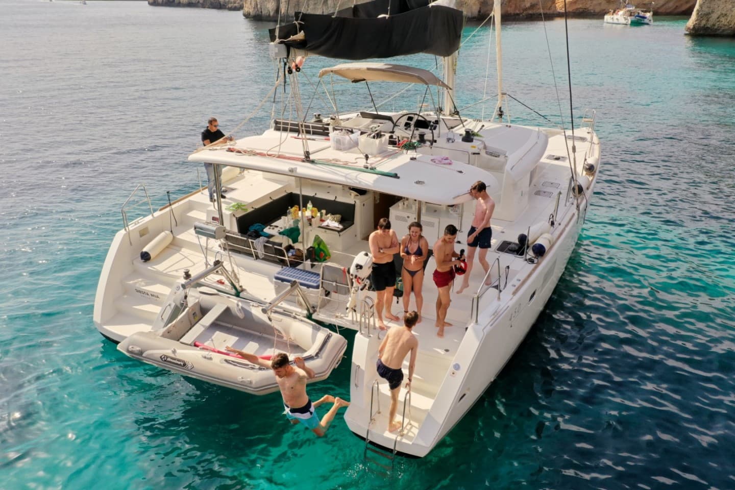 Lagoon 450, 4 cabins photo 7