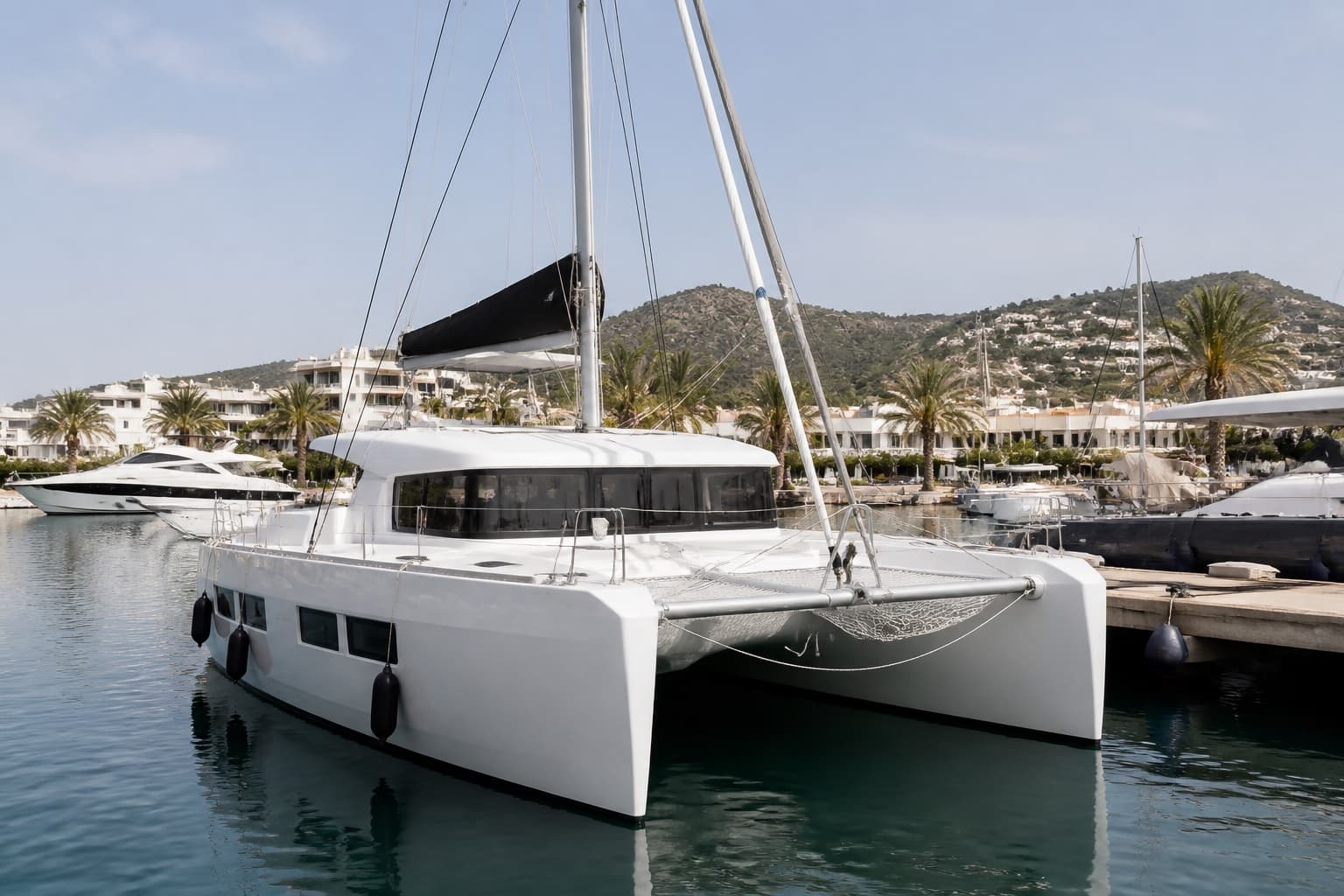 Full-Day Catamaran Cruise from Sliema – Discover Malta by Sea