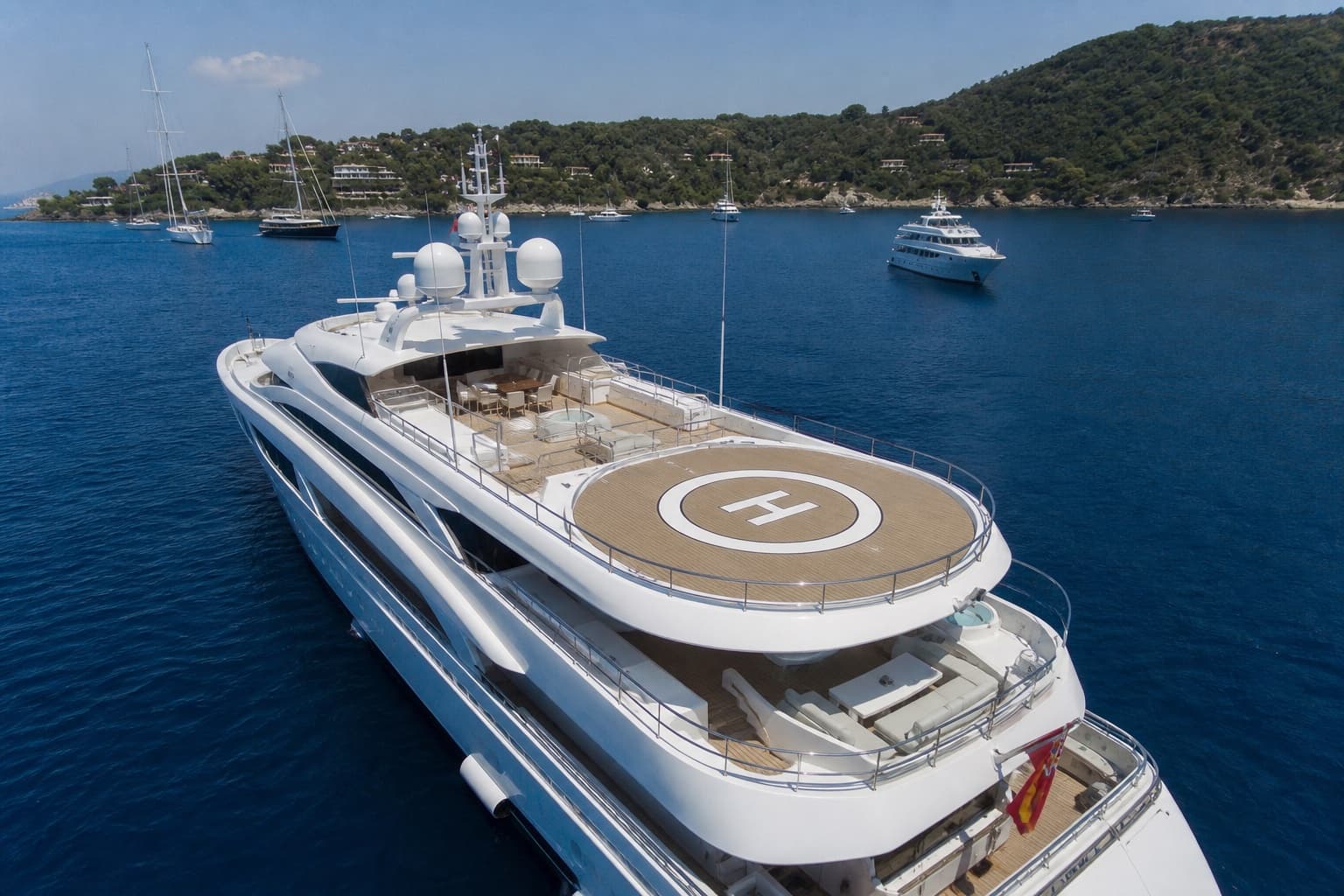 Mangusta 165 REV