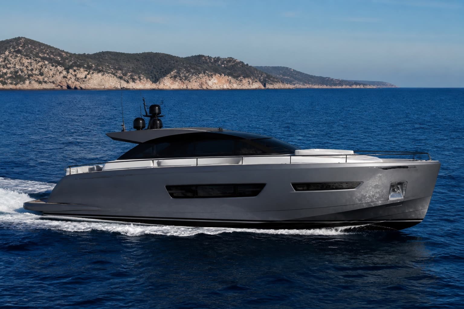 AES Yacht 114