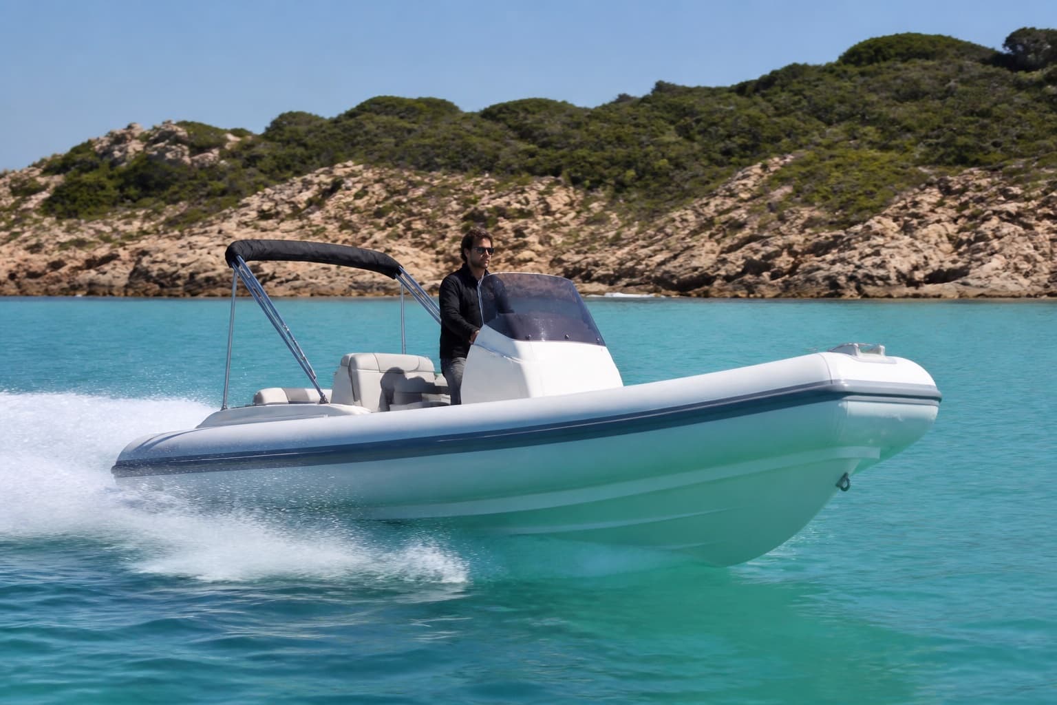 Grand 850 Rhib - Luxury Charter in Kalkara