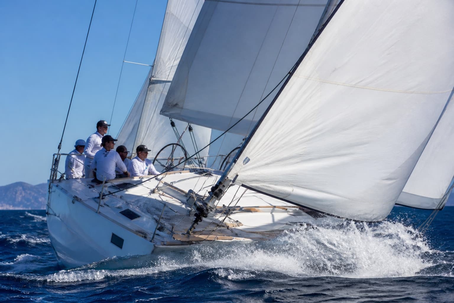 Grand Soleil 52