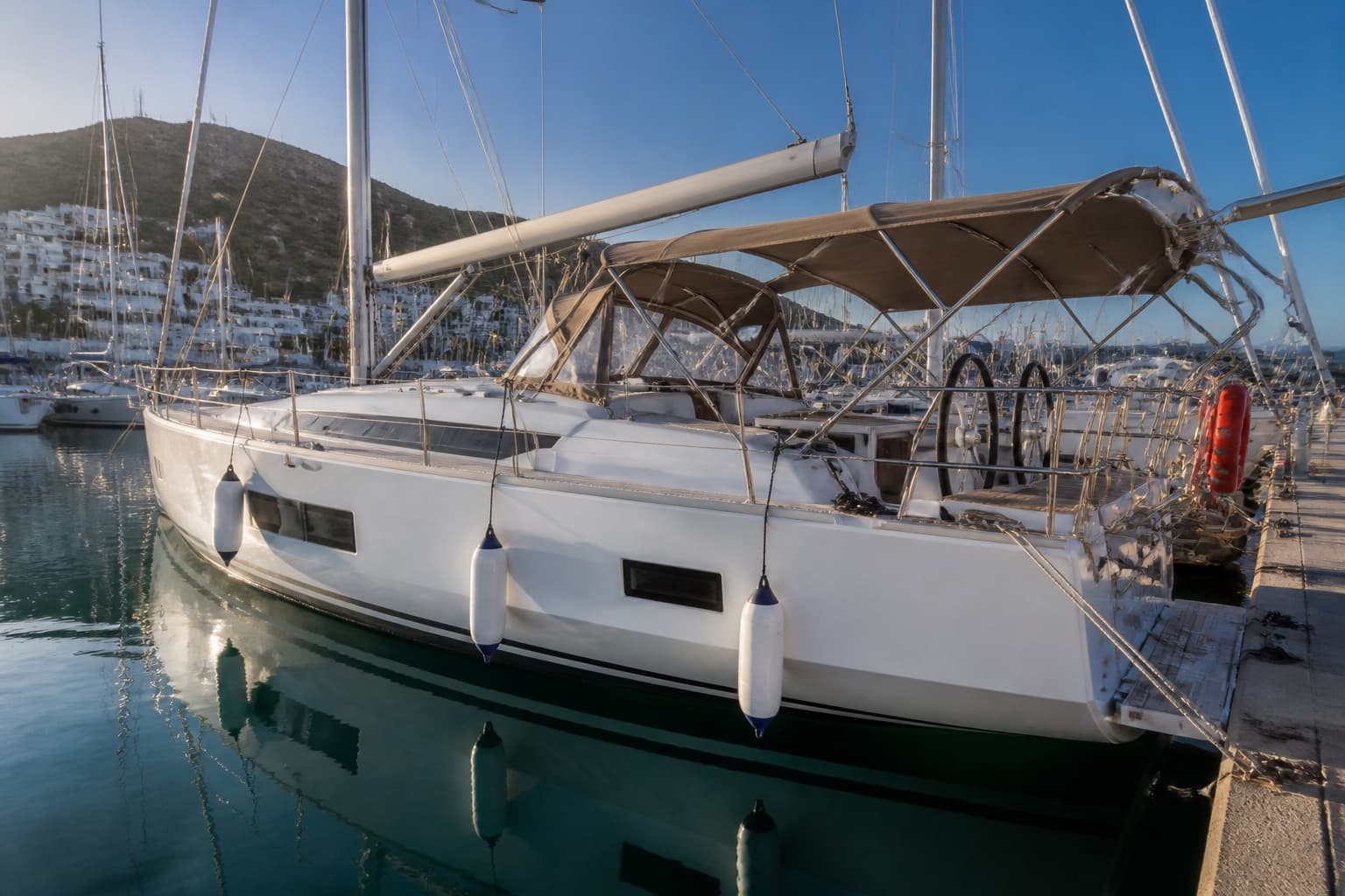 Mowgli - Sailing Boat Elan Impression 45.1 in Marina di Valletta