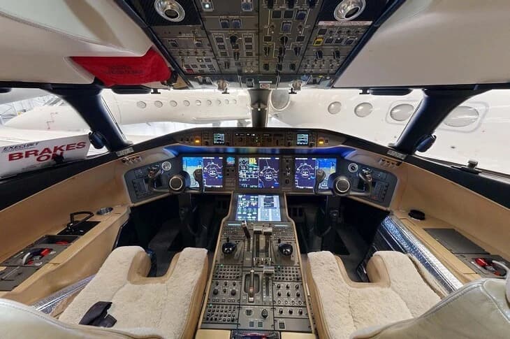 2016 Bombardier Global 6000 for sale, Canada