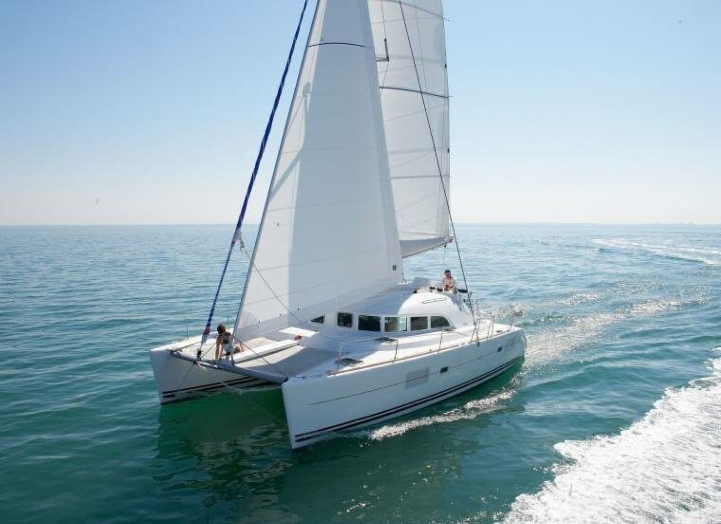 Mouline Lagoon 380