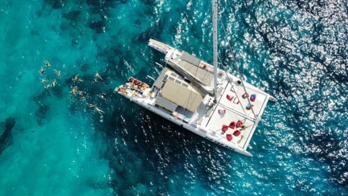 Full-Day Catamaran Cruise from Sliema – Discover Malta by Sea